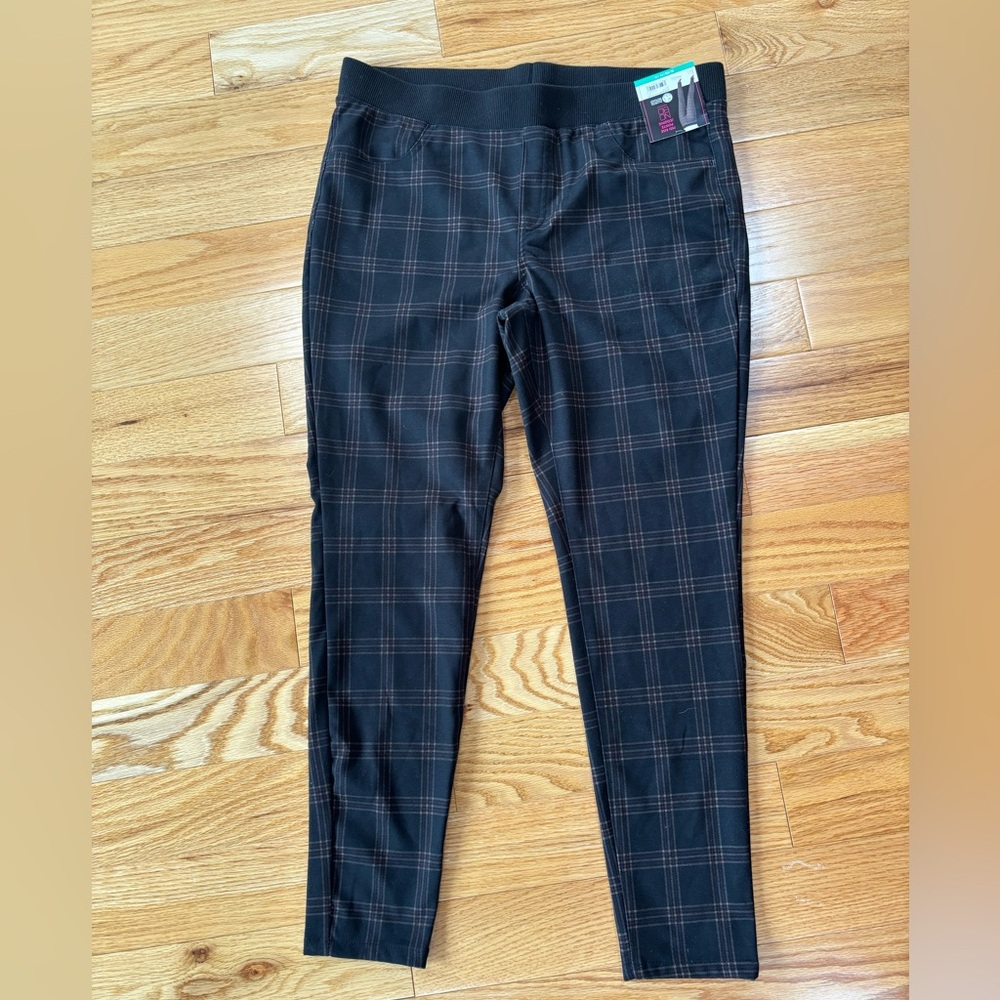 Mid rise point jeggings